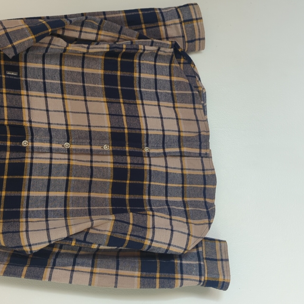 🌸 Eddie Bauer Men's Blue Yellow Tan Plaid Flannel Button Down Shirt Medium - Picture 6 of 9